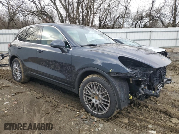 2016 Porsche Cayenne z VIN WP1AA2A29GKA15722, wystawiony jako Copart lot #43627915 z przebiegiem 125 579 mil mil oraz Szkoda całkowita • Salvage title. Historia ofert i sprzedaży dostępna na DreamBid. Obrazek 4.