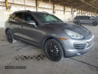 2012 Porsche Cayenne S Hybrid z VIN WP1AE2A27CLA92565, wystawiony jako Copart lot #82221214 z przebiegiem 130 210 mil mil oraz Szkody całkowita. Historia ofert i sprzedaży dostępna na DreamBid. Obrazek 4.