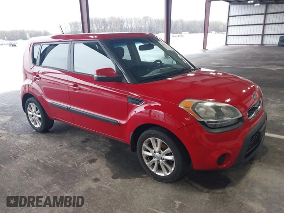2012 Kia Soul + with VIN KNDJT2A69C7432852, listed as a IAAI auction lot 41960420 with 298,565 mi miles. Bid and sale history available at carsss.com. Image 1.