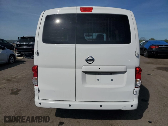 2016 Nissan NV200 S z VIN 3N6CM0KN1GK695339, wystawiony jako Copart lot #55224155 z przebiegiem 20 396 mil mil oraz Szkody całkowita. Historia ofert i sprzedaży dostępna na DreamBid. Obrazek 6.