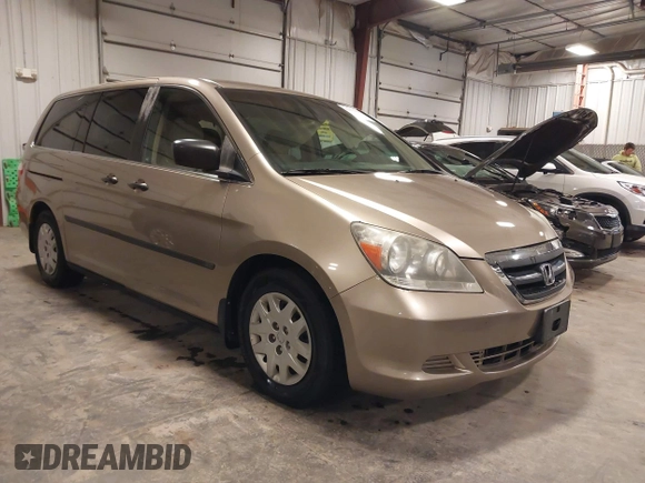 2006 Honda Odyssey LX with VIN 5FNRL38256B113667, listed as a IAAI auction lot 41856860 with 142,031 mi miles. Bid and sale history available at carsss.com. Image 1.