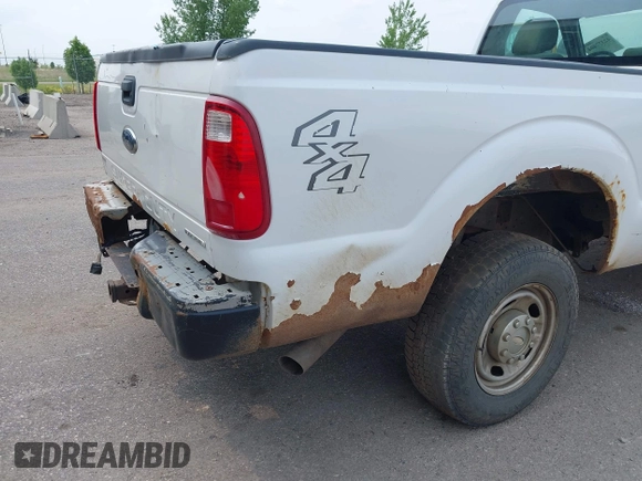 2016 Ford F-250 XLT с VIN 1FTBF2B61GED15892, выставлен на аукционе IAAI как лот 42377404 с пробегом 199 002 миль миль и . История ставок и продаж доступна на DreamBid. Изображение 6.