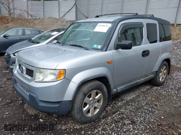 2010 Honda Element EX with VIN 5J6YH2H72AL003419, listed as a IAAI auction lot 42128138 with 134,109 mi miles and . Bid and sale history available at DreamBid. Image 19.