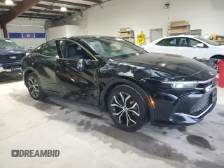 2024 Toyota Crown XLE z VIN JTDAAAAF9R3021760, wystawiony jako Copart lot #66734414 z przebiegiem 6 795 mil mil oraz Szkoda całkowita • Salvage title. Historia ofert i sprzedaży dostępna na DreamBid. Obrazek 4.