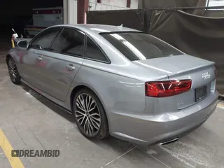 2017 Audi A6 Premium Plus z VIN WAUF2AFC9HN128728, wystawiony jako IAAI lot #41699063 z przebiegiem 110 475 mil mil oraz . Historia ofert i sprzedaży dostępna na DreamBid. Obrazek 3.