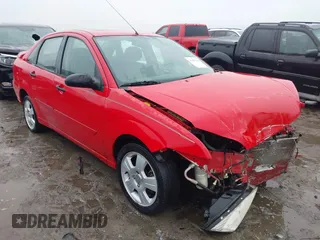 2007 Ford Focus S with VIN 1FAFP34N67W342370, listed as a IAAI auction lot 41457075 with 21,527 mi miles. Bid and sale history available at carsss.com. Image 1.