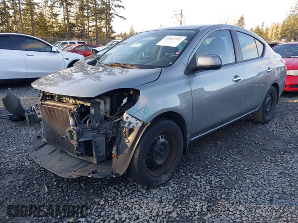 2012 Nissan Versa SV with VIN 3N1CN7AP4CL894405, listed as a IAAI auction lot 41424716 with 139,337 mi miles. Bid and sale history available at carsss.com. Image 2.