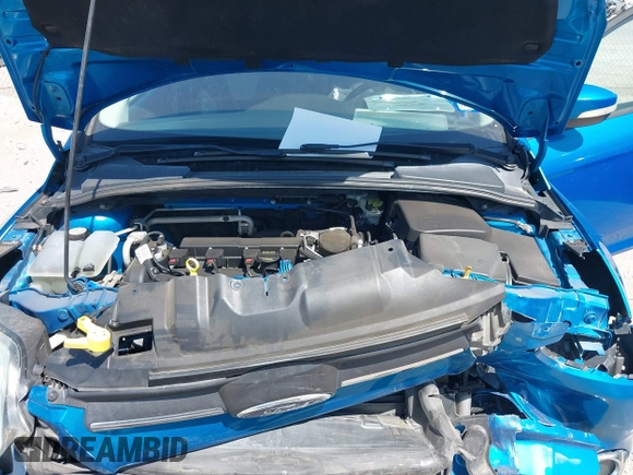 2014 Ford Focus SE with VIN 1FADP3K20EL383687, listed as a IAAI auction lot 42004089 with 127,374 mi miles. Bid and sale history available at carsss.com. Image 10.