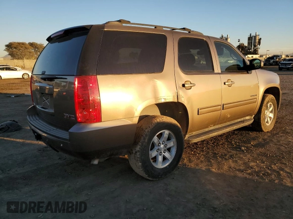 2013 GMC Yukon SLE with VIN 1GKS1AE05DR313734, listed as a Copart auction lot 39047363 with 97,303 mi miles and Salvage Title. Bid and sale history available at carsss.com. Image 3.