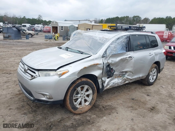2013 Toyota Highlander with VIN 5TDZK3EH4DS113437, listed as a IAAI auction lot 41534301 with 150,432 mi miles. Bid and sale history available at carsss.com. Image 2.