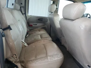 2001 Ford F-150 XLT with VIN 1FTRW07L11KB49920, listed as a Copart auction lot 62122775 with 227,175 mi miles and Salvage title. Bid and sale history available at DreamBid. Image 10.