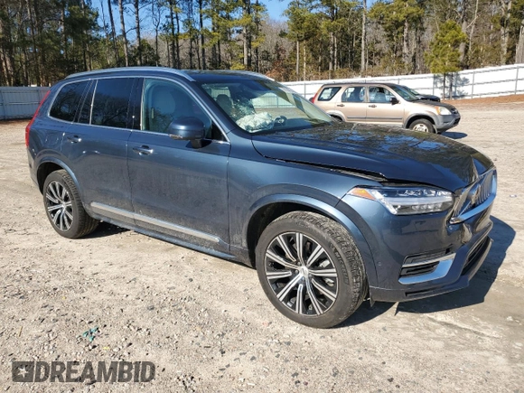 2021 Volvo XC90 Inscription Expression with VIN YV4BR00L5M1753240, listed as a Copart auction lot 87550865 with 59,394 mi miles and Salvage Title. Bid and sale history available at carsss.com. Image 4.