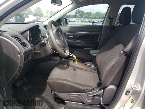 2020 Mitsubishi Outlander ES with VIN JA4AP3AU4LU021461, listed as a Copart auction lot 60863715 with 99,147 mi miles and Salvage title. Bid and sale history available at DreamBid. Image 7.