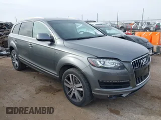 2015 Audi Q7 3.0T Premium Plus with VIN WA1LGAFE8FD018470, listed as a IAAI auction lot 41435479 with 71,398 mi miles. Bid and sale history available at carsss.com. Image 1.
