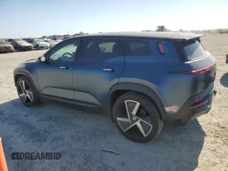 2023 Fisker Ocean One с VIN VCF1ZBU28PG002582, выставлен на аукционе Copart как лот 63515715 с пробегом 304 миль миль и Списание • Salvage title. История ставок и продаж доступна на DreamBid. Изображение 2.