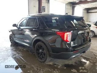 2020 Ford Explorer Limited with VIN 1FMSK8FH3LGA55046, listed as a IAAI auction lot 42474071 with 84,977 mi miles and . Bid and sale history available at DreamBid. Image 3.