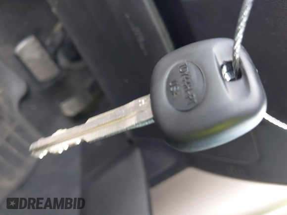 2013 Toyota RAV4 LE с VIN 2T3BFREV3DW106802, выставлен на аукционе IAAI как лот 42246292 с пробегом 201 685 миль миль и . История ставок и продаж доступна на DreamBid. Изображение 11.