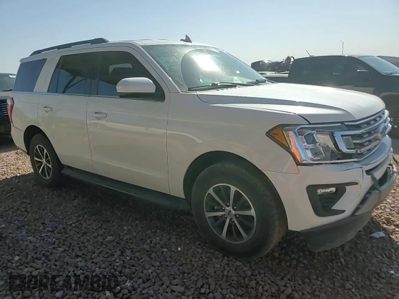 2021 Ford Expedition XLT z VIN 1FMJU1HT8MEA02693, wystawiony jako Copart lot #52815055 z przebiegiem 67 767 mil mil oraz Szkoda całkowita • Salvage title. Historia ofert i sprzedaży dostępna na DreamBid. Obrazek 11.