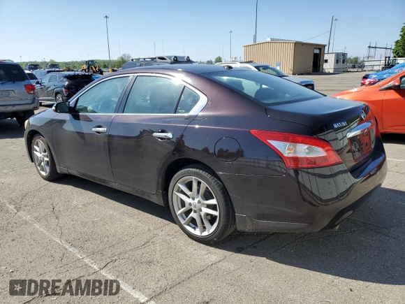 2010 Nissan Maxima SV z VIN 1N4AA5AP2AC867478, wystawiony jako Copart lot #55766955 z przebiegiem 170 812 mil mil oraz Szkoda całkowita • Salvage title. Historia ofert i sprzedaży dostępna na DreamBid. Obrazek 2.