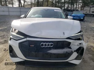 2021 Audi e-tron Sportback Prestige with VIN WA13AAGE4MB029393, listed as a Copart auction lot 46763104 with 34,805 mi miles and Salvage title. Bid and sale history available at DreamBid. Image 5.