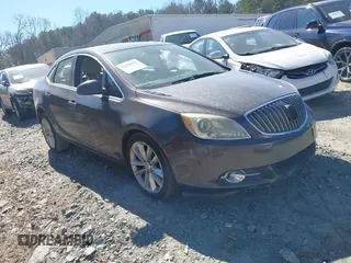 2014 Buick Verano with VIN 1G4PP5SK0E4196832, listed as a IAAI auction lot 41656551 with 102,112 mi miles. Bid and sale history available at carsss.com. Image 1.