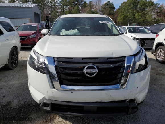 2024 Nissan Pathfinder SV with VIN 5N1DR3BA5RC297501, listed as a Copart auction lot 84883514 with 3,451 mi miles and Clean Title. Bid and sale history available at carsss.com. Image 5.