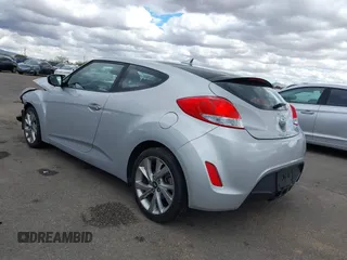 2017 Hyundai Veloster Value Edition with VIN KMHTC6AD2HU308084, listed as a IAAI auction lot 41734062 with 59,354 mi miles. Bid and sale history available at carsss.com. Image 3.