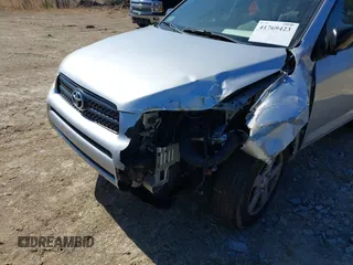 2007 Toyota RAV4 with VIN JTMZD33V175061438, listed as a IAAI auction lot 41769423 with 152,674 mi miles. Bid and sale history available at carsss.com. Image 6.