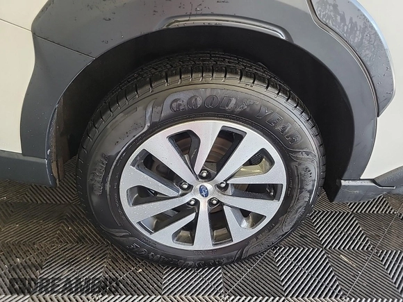 2023 Subaru Outback Premium with VIN 4S4BTADC4P3127784, listed as a IAAI auction lot 42832421 with 74,715 mi miles and . Bid and sale history available at DreamBid. Image 6.