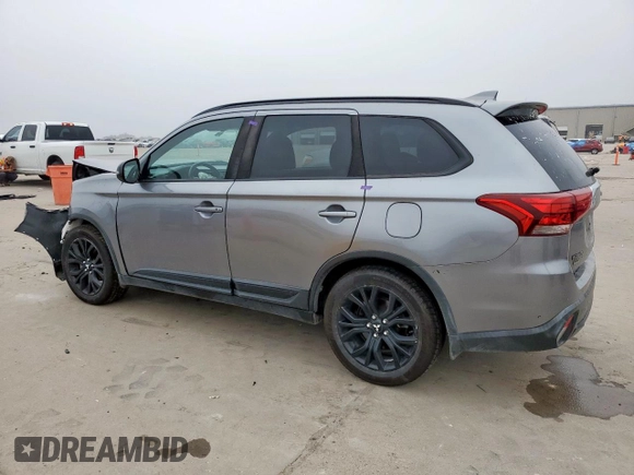 2018 Mitsubishi Outlander SE with VIN JA4AD3A32JZ029543, listed as a Copart auction lot 58228615 with 116,473 mi miles and Salvage title. Bid and sale history available at DreamBid. Image 2.