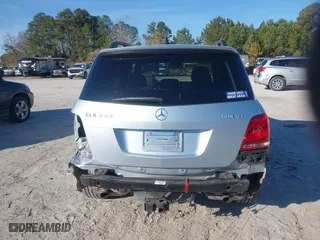 2014 Mercedes-Benz GLK-Class GLK 250 BlueTEC with VIN WDCGG0EB0EG265336, listed as a IAAI auction lot 41304188 with 63,221 mi miles. Bid and sale history available at carsss.com. Image 17.