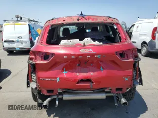 2020 Ford Escape Titanium with VIN 1FMCU9J98LUA58109, listed as a Copart auction lot 59397735 with 31,334 mi miles and Salvage title. Bid and sale history available at DreamBid. Image 6.