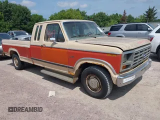 1983 Ford F-150 with VIN 1FTEX15Y5DKA31809, listed as a IAAI auction lot 42719603 with 19,240 mi miles and . Bid and sale history available at DreamBid. Image 1.