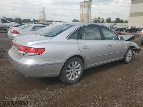 2009 Hyundai Azera GLS with VIN KMHFC46D89A360798, listed as a Copart auction lot 60381093 with 151,626 mi miles and Salvage Title. Bid and sale history available at carsss.com. Image 3.