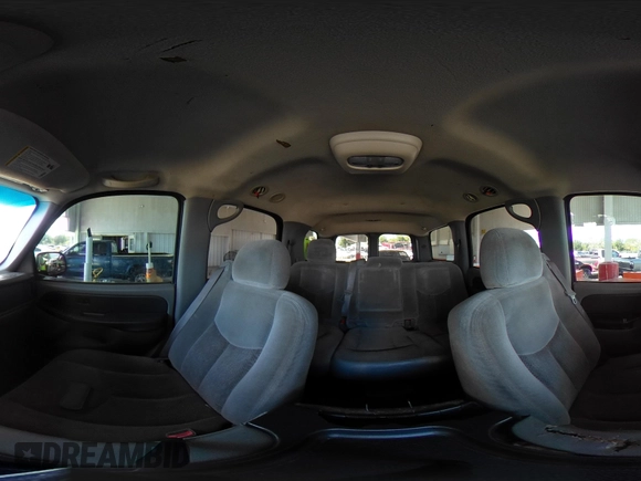 2003 Chevrolet Tahoe LS with VIN 1GNEC13V13R221799, listed as a IAAI auction lot 42488553 with 264,600 mi miles and . Bid and sale history available at DreamBid. Image 18.