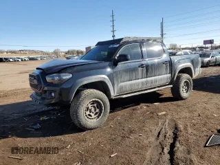 2018 Toyota Tacoma SR with VIN 3TMCZ5AN1JM142561, listed as a Copart auction lot 42994075 with 58,730 mi miles and Salvage Title. Bid and sale history available at carsss.com. Image 1.