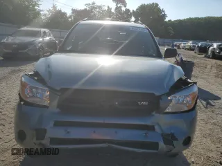 2006 Toyota RAV4 with VIN JTMZK33V865002228, listed as a Copart auction lot 60524404 with 64,654 mi miles and Salvage Title. Bid and sale history available at carsss.com. Image 5.