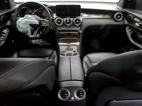 2020 Mercedes-Benz GLC 300 z VIN WDC0G8EB0LF718003, wystawiony jako Copart lot #44356985 z przebiegiem Nie podano mil oraz Szkoda całkowita • Salvage title. Historia ofert i sprzedaży dostępna na DreamBid. Obrazek 8.