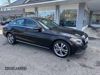 2015 Mercedes-Benz C-Class C 300 Luxury with VIN 55SWF4KB6FU080735, listed as a IAAI auction lot 41709744 with 122,005 mi miles. Bid and sale history available at carsss.com. Image 1.
