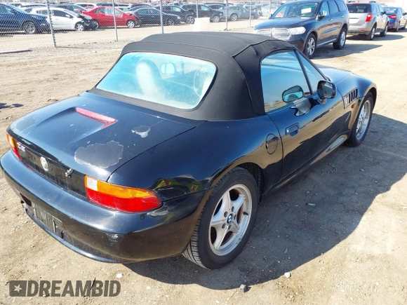 1997 BMW 3 Series 1.9L with VIN 4USCH7324VLB84891, listed as a IAAI auction lot 41666796 with 126,470 mi miles. Bid and sale history available at carsss.com. Image 4.