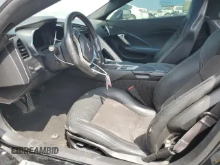 2016 Chevrolet Corvette Z51 2LT z VIN 1G1YK2D75G5108670, wystawiony jako Copart lot #66790664 z przebiegiem 95 642 mil mil oraz Szkoda całkowita • Salvage title. Historia ofert i sprzedaży dostępna na DreamBid. Obrazek 7.