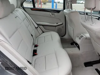 2015 Mercedes-Benz E 350 Sport z VIN WDDHF5KB5FB098877, wystawiony jako Copart lot #56372875 z przebiegiem 27 569 mil mil oraz Szkoda całkowita • Salvage title. Historia ofert i sprzedaży dostępna na DreamBid. Obrazek 10.