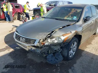 2009 Honda Accord LX-P with VIN 1HGCP26439A156735, listed as a IAAI auction lot 41995906 with 185,169 mi miles and . Bid and sale history available at DreamBid. Image 6.