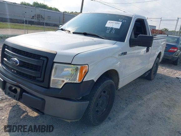 2013 Ford F-150 XL z VIN 1FTMF1CM6DFC50916, wystawiony jako IAAI lot #42417092 z przebiegiem 274 435 mil mil oraz . Historia ofert i sprzedaży dostępna na DreamBid. Obrazek 22.