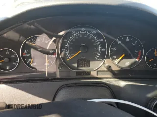 2001 Mercedes-Benz SL-Class with VIN WDBFA68FX1F196609, listed as a Copart auction lot 76124154 with 49,809 mi miles and Salvage Title. Bid and sale history available at carsss.com. Image 9.
