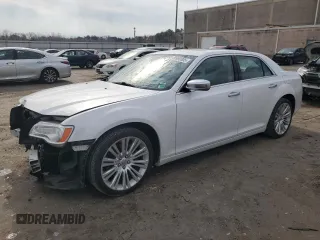 2012 Chrysler 300 C Luxury Series with VIN 2C3CCAPT7CH238099, listed as a Copart auction lot 49989305 with 110,866 mi miles and Salvage Title. Bid and sale history available at carsss.com. Image 1.