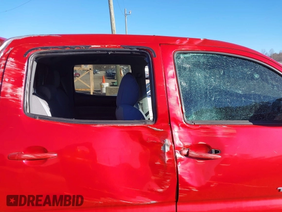 2014 Toyota Tacoma with VIN 5TFLU4EN5EX084179, listed as a IAAI auction lot 41398902 with 93,890 mi miles. Bid and sale history available at carsss.com. Image 17.