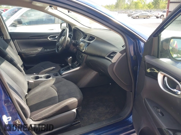 2018 Nissan Sentra SV z VIN 3N1AB7AP5JL620269, wystawiony jako IAAI lot #42303456 z przebiegiem 129 929 mil mil oraz . Historia ofert i sprzedaży dostępna na DreamBid. Obrazek 5.
