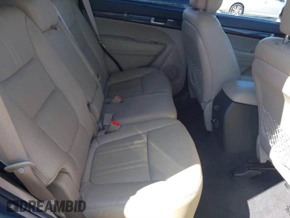 2015 Kia Sorento EX with VIN 5XYKU4A70FG559566, listed as a IAAI auction lot 41727052 with 92,258 mi miles. Bid and sale history available at carsss.com. Image 8.