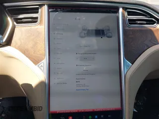 2016 Tesla Model S 90D with VIN 5YJSA1E48GF161604, listed as a IAAI auction lot 39977345 with 32,789 mi miles and . Bid and sale history available at DreamBid. Image 18.